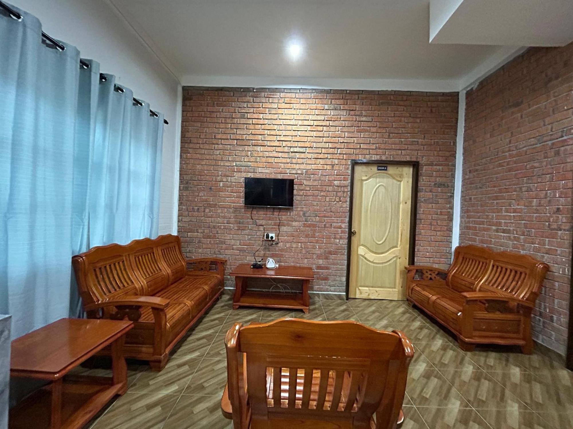 Kundasang Guesthouse Exterior foto